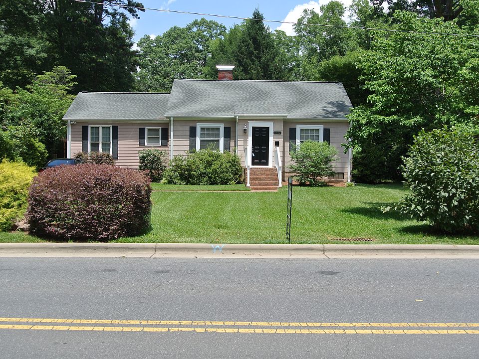 Huge Mature Yard