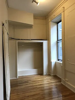 Rented by Crosstown Apartments NYC | media 9