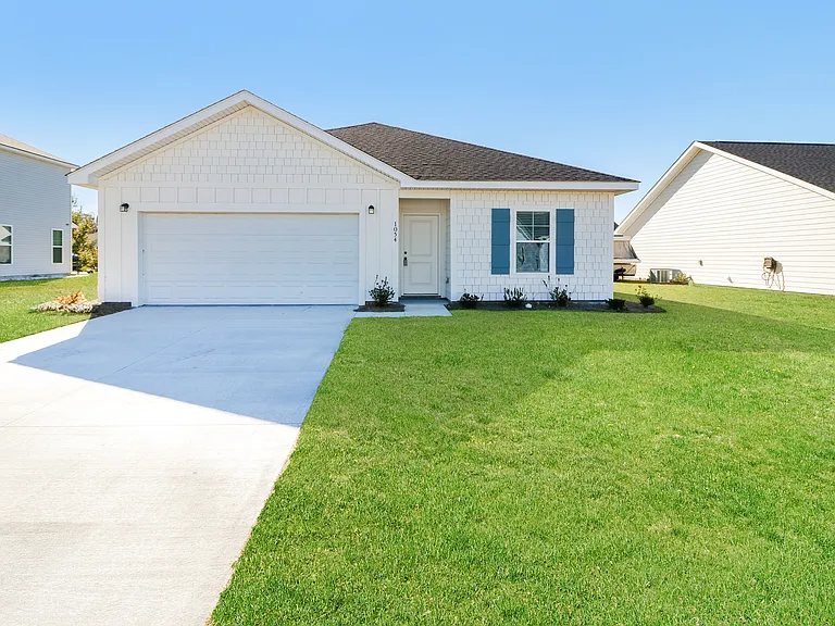 1054 Autumns Wood Cir E — Photo 1