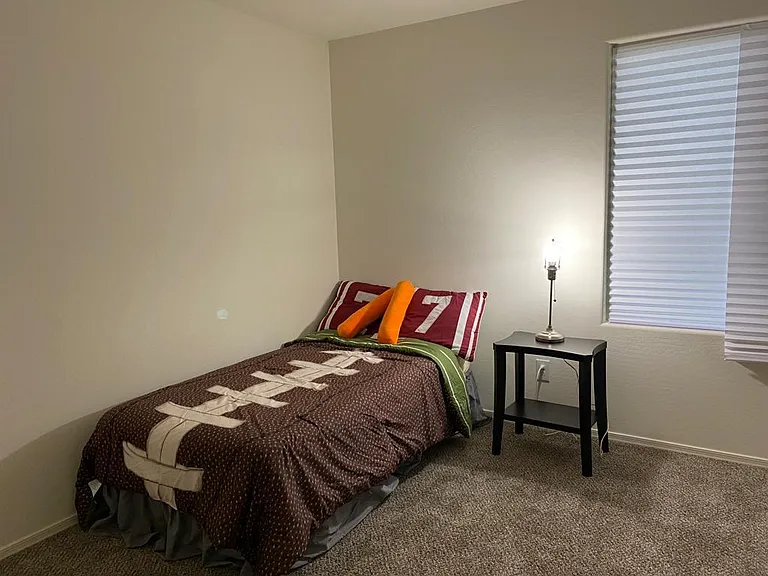 7166 W Townley Ave — Photo 18