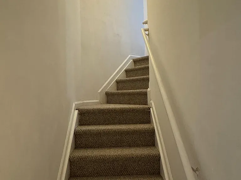 504 Thames Cir — Photo 25