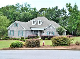 266 Saint James Ct, Auburn, AL 36830