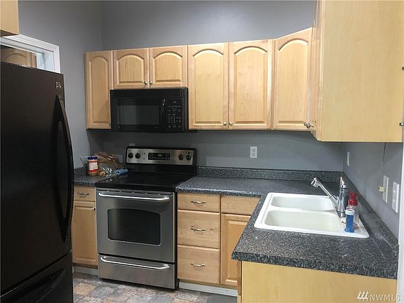 2nd image of 11515 382nd St E