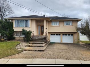 2470 Cove Ct, Bellmore, NY 11710