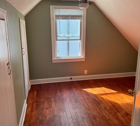 5th image of 2517 W Heiman St #B