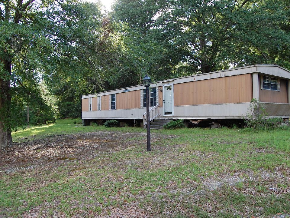 Front of the mobile home