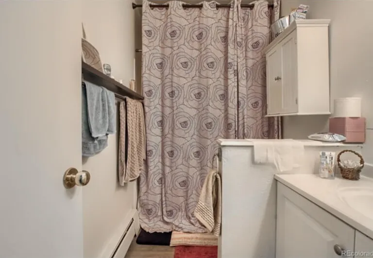 2515 S Sheridan Blvd #20 — Photo 21