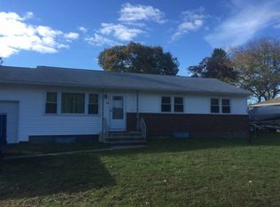 13 Paul St, East Greenbush, NY 12061