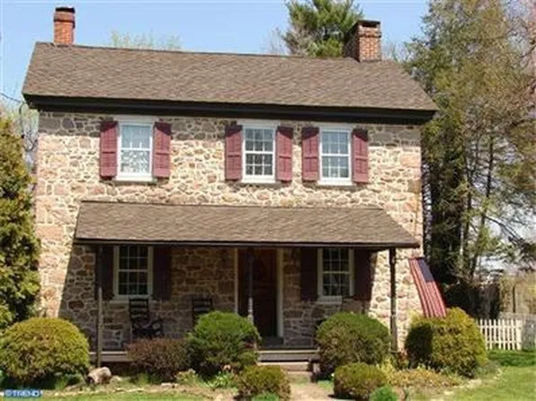 795 Pughtown Rd, Spring City, PA 19475