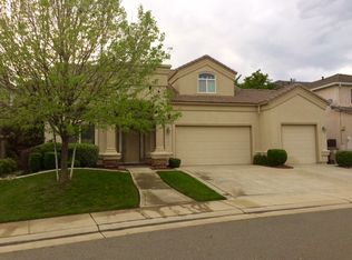 8444 Winterberry Dr, Elk Grove, CA 95624