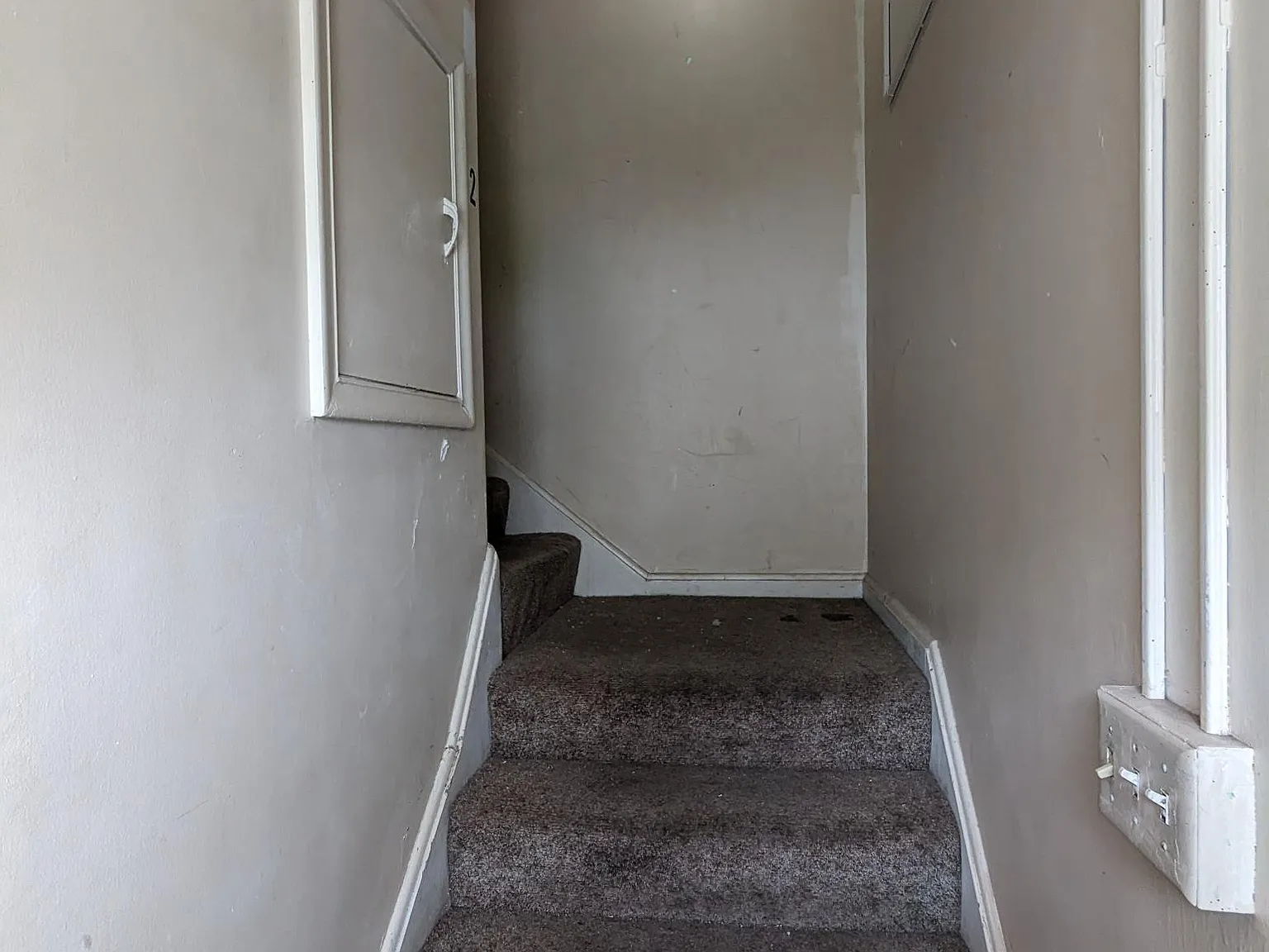 2 bed, 425 sqft, $699 — Photo 3