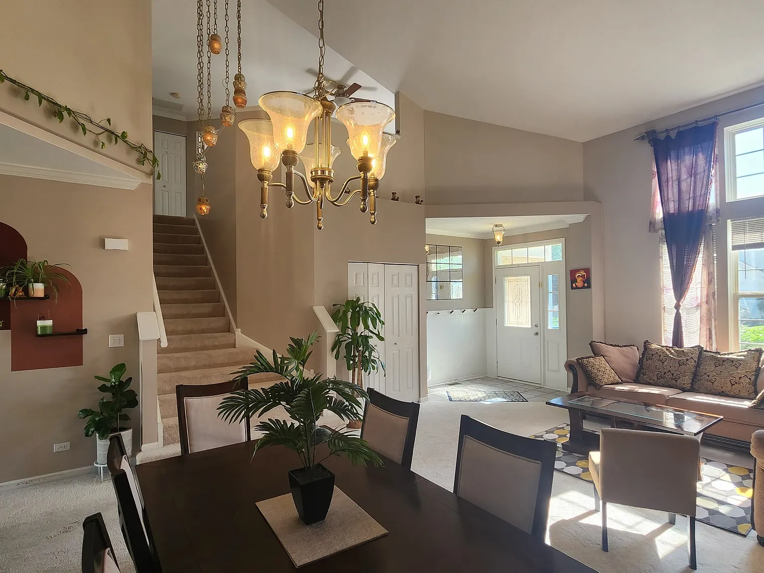 P087 / 1759 Ellington Drive - D — Photo 2