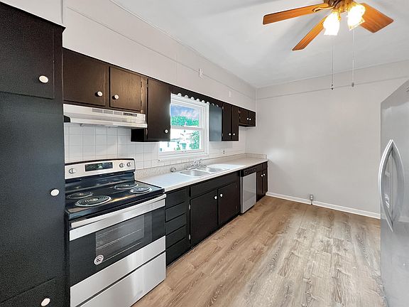 2nd image of 312 Weiss Ave
