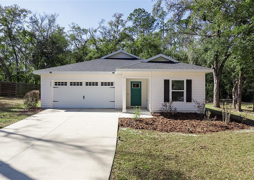 1st image of 667 Stephens St