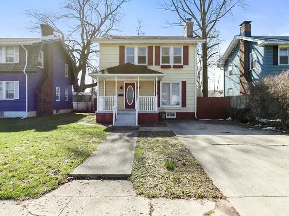 712 W Calvert St, South Bend, IN 46613