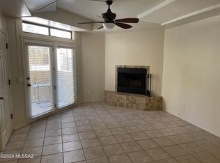 1200 E River Rd APT C31, Tucson, AZ 85718