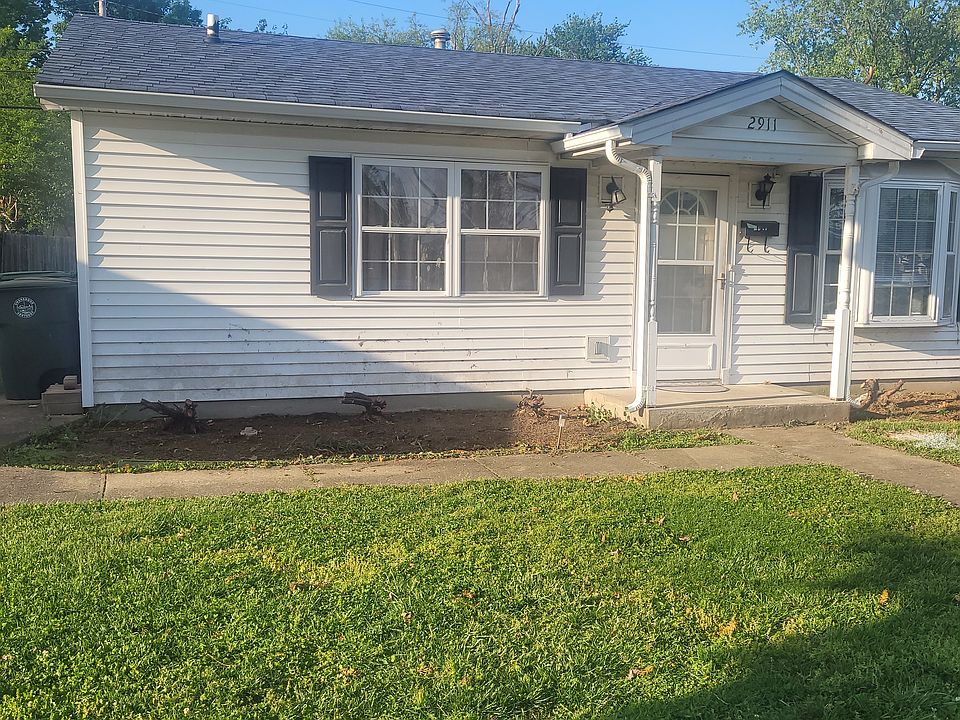 1st image of 2911 Baybrook St