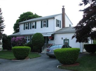 141 Woodland Ave, Cranston, RI 02920