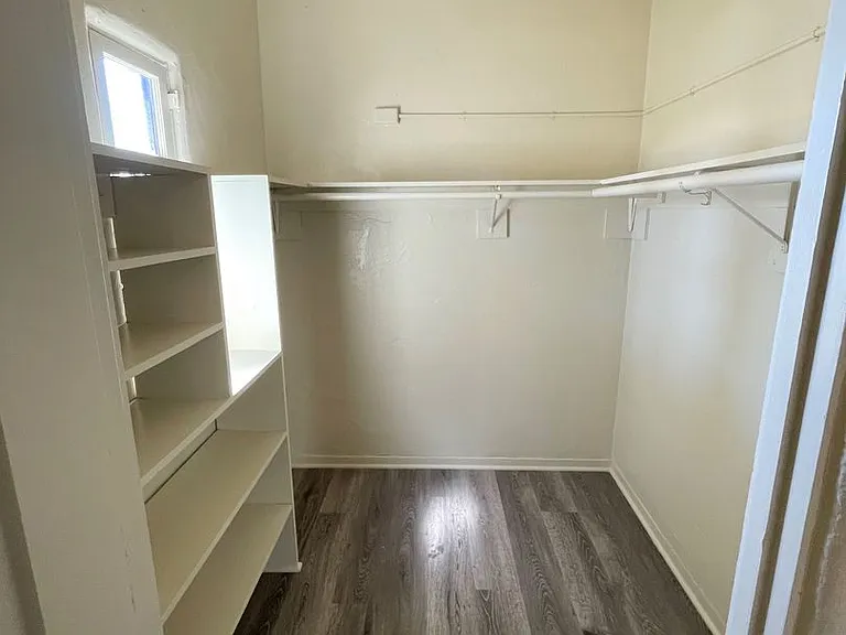 1209main — Photo 21