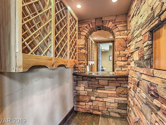 2nd image of 7207 La Puebla St