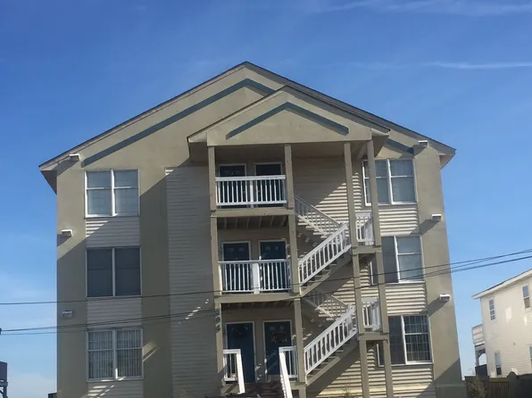 (undisclosed Address), Hampton, VA 23664