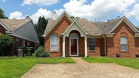 1st image of 8330 Creek Front Dr