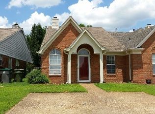 8330 Creek Front Dr, Cordova, TN 38016