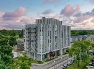 715 W Michigan Ave APT 809, Jackson, MI 49201