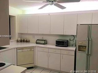3rd image of 7418 Granville Dr #202