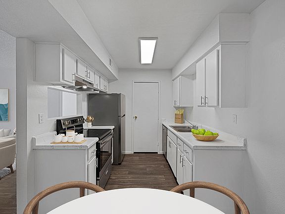 5th image of 3851 S Wynn Rd #2121