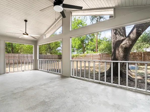 2600 Rogge Ln, Austin, TX 78723