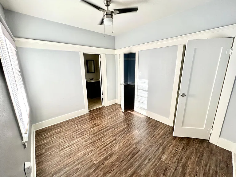 1519 Obispo Ave #14 — Photo 3