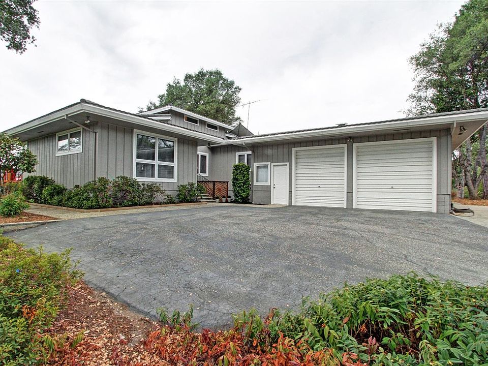 1st image of 11769 Torrey Pines Dr
