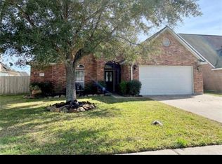 2430 Donovan Vw, Dickinson, TX 77539