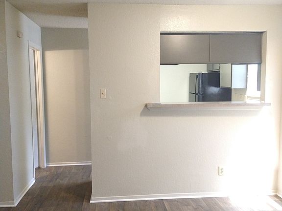3rd image of 12343 Hunters Chase Dr #123