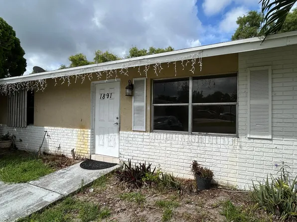 1891 Keenland Circle, West Palm Beach, FL 33415