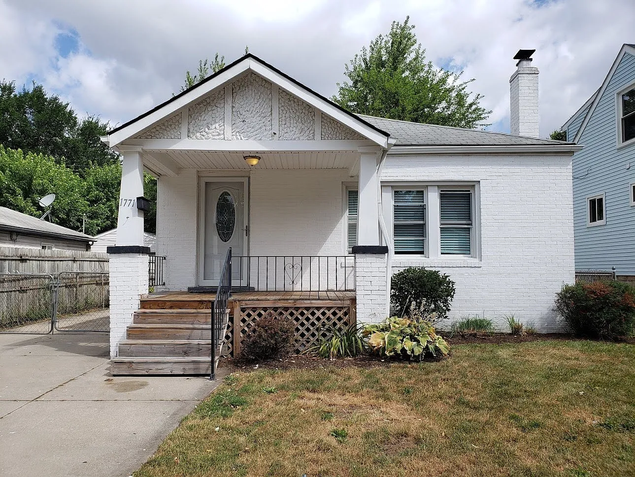 3 bed 1 bath Ferndale ranch with large garage & fenced-in yard — Photo 1