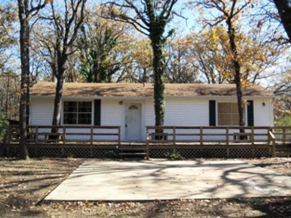 3rd image of 124 Oak Haven Dr
