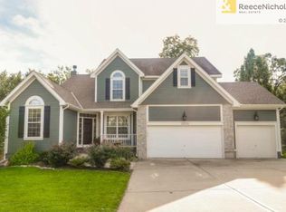 12024 Grand Ave, Kansas City, MO 64145