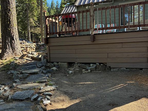 5th image of 1633 Quarry Rd