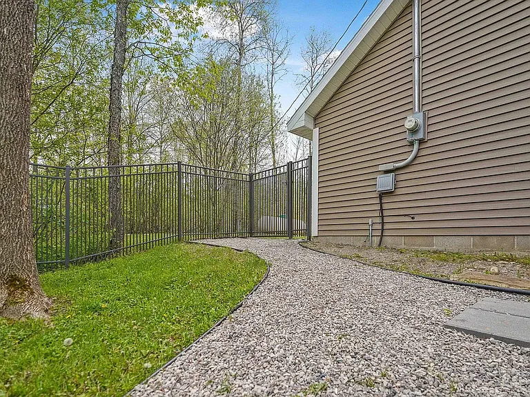 800 Boardman Acres Dr — Photo 24