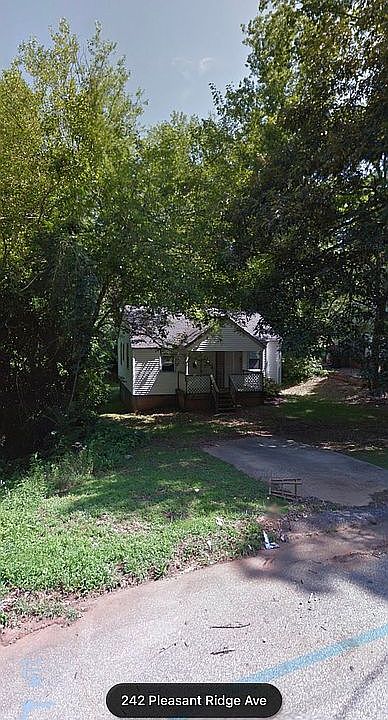 2nd image of 242 Pleasant Ridge Ave
