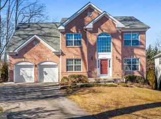 602 Deerhead Ct, Silver Spring, MD 20904