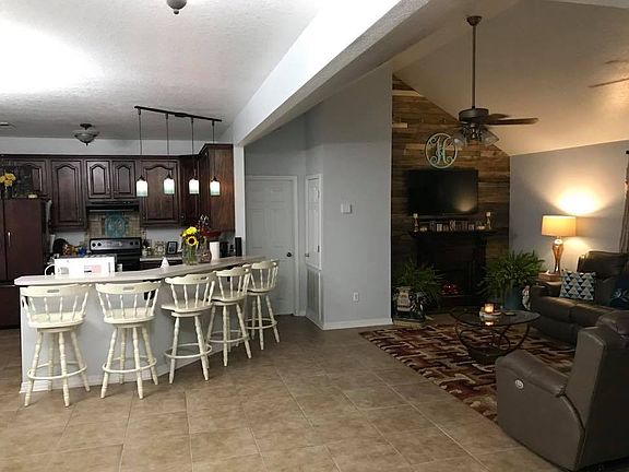 Bar and living room