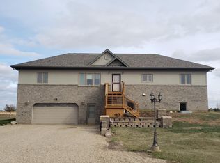 12874 Cattail Dr, Aberdeen, SD 57401