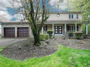 9 Mountain Ave, Monsey, NY 10952