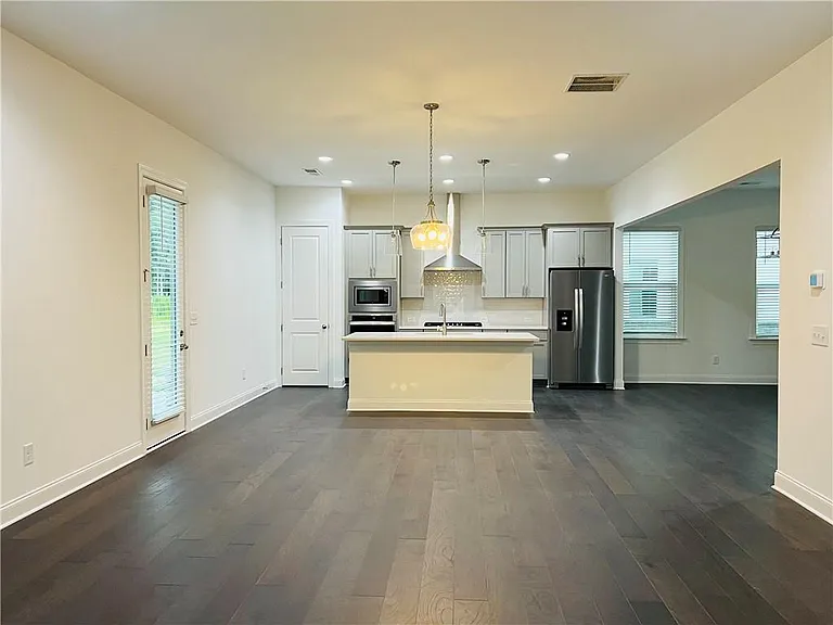 4381 Encore Blvd — Photo 6