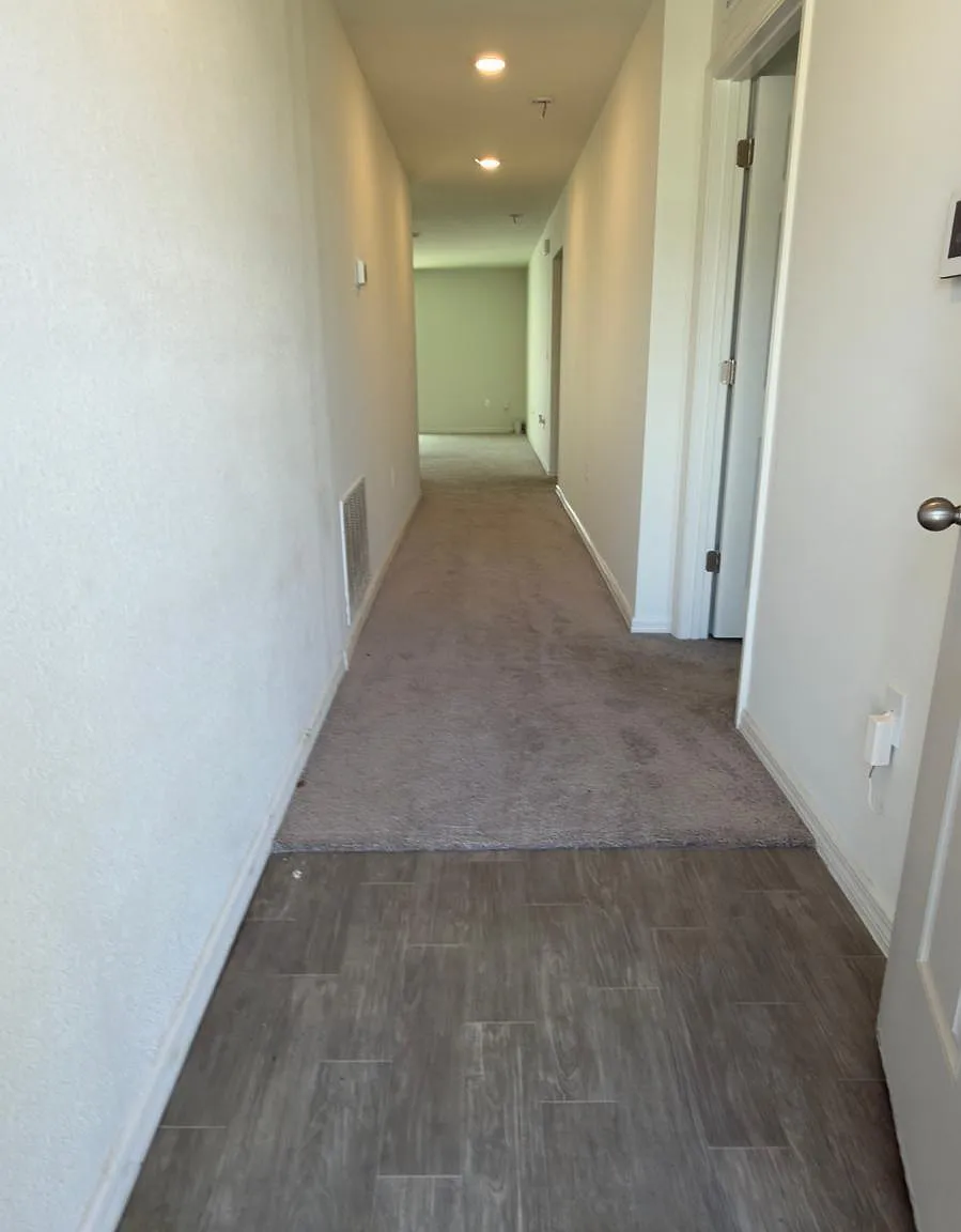 3 bed, 1.0 bath, 1796 sqft, $2,450 — Photo 3