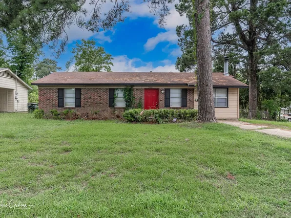 9410 Woodcrest Dr, Shreveport, LA 71118