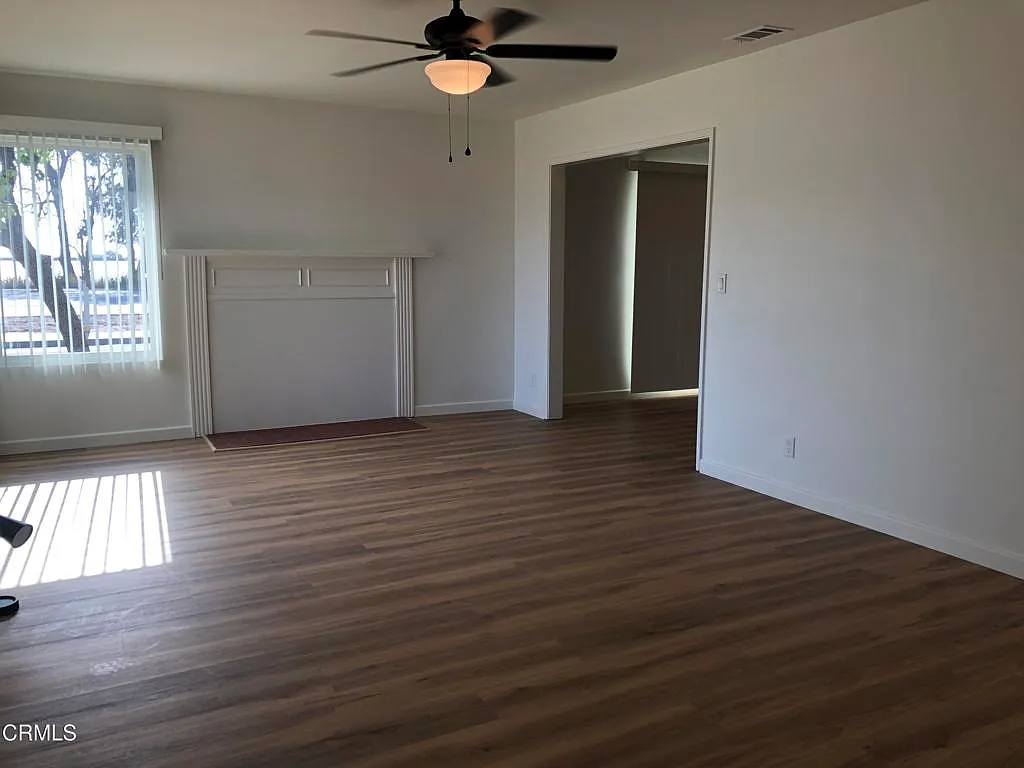 3 bed, 2.0 bath, 1431 sqft, $3,895 — Photo 3